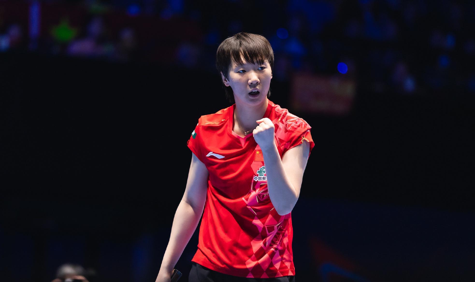 3-0横扫早田！中国女乒27岁王牌救赎：助队夺七连冠，与莎莎击掌